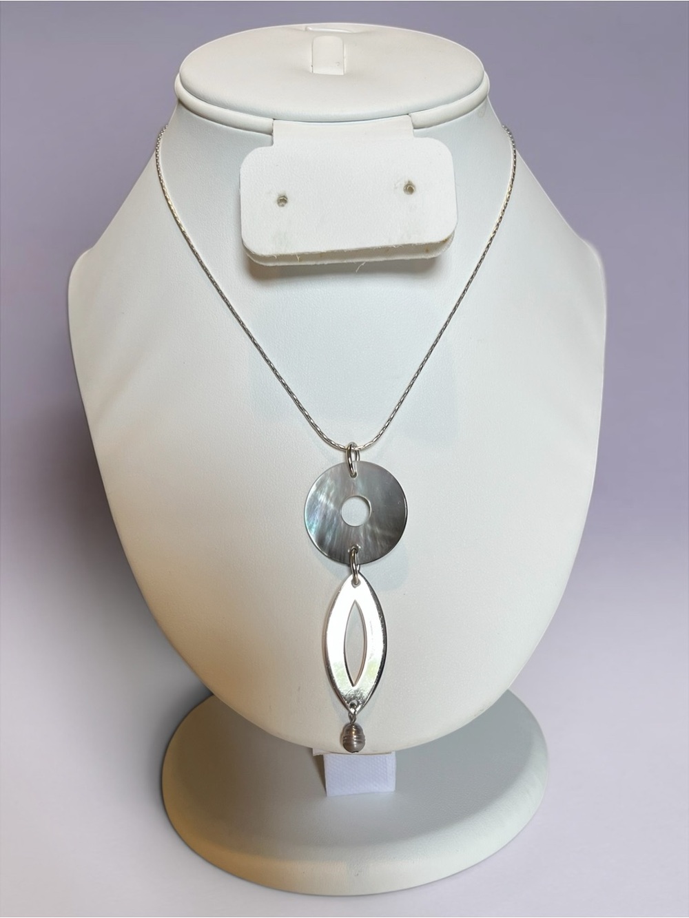 Cookie Lee Mother Of Pearl Shell Drop Pendant Necklace CC X